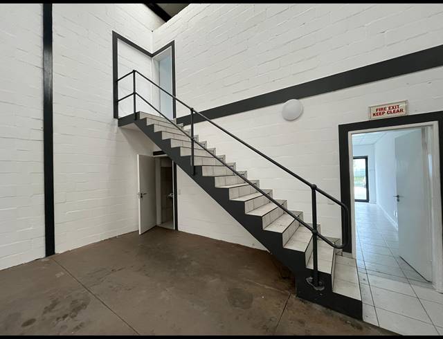 420M² WAREHOUSE TO LET IN RIVERGATE